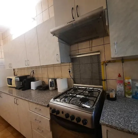 Gazde/Camere de închiriat Casa Dolce *